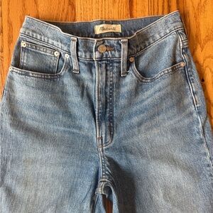 Madewell The Perfect Vintage Straight Jeans •27•